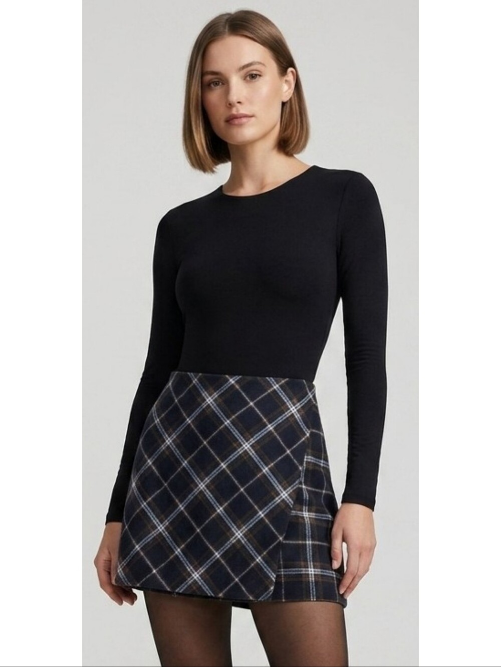 Hollister Ultra High Rise Plaid Mini Skirt Multicolor Size L